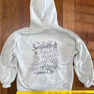 Gray Graphic Hoodie Pockets Hello Kitty Dreamer Believe Size Medium